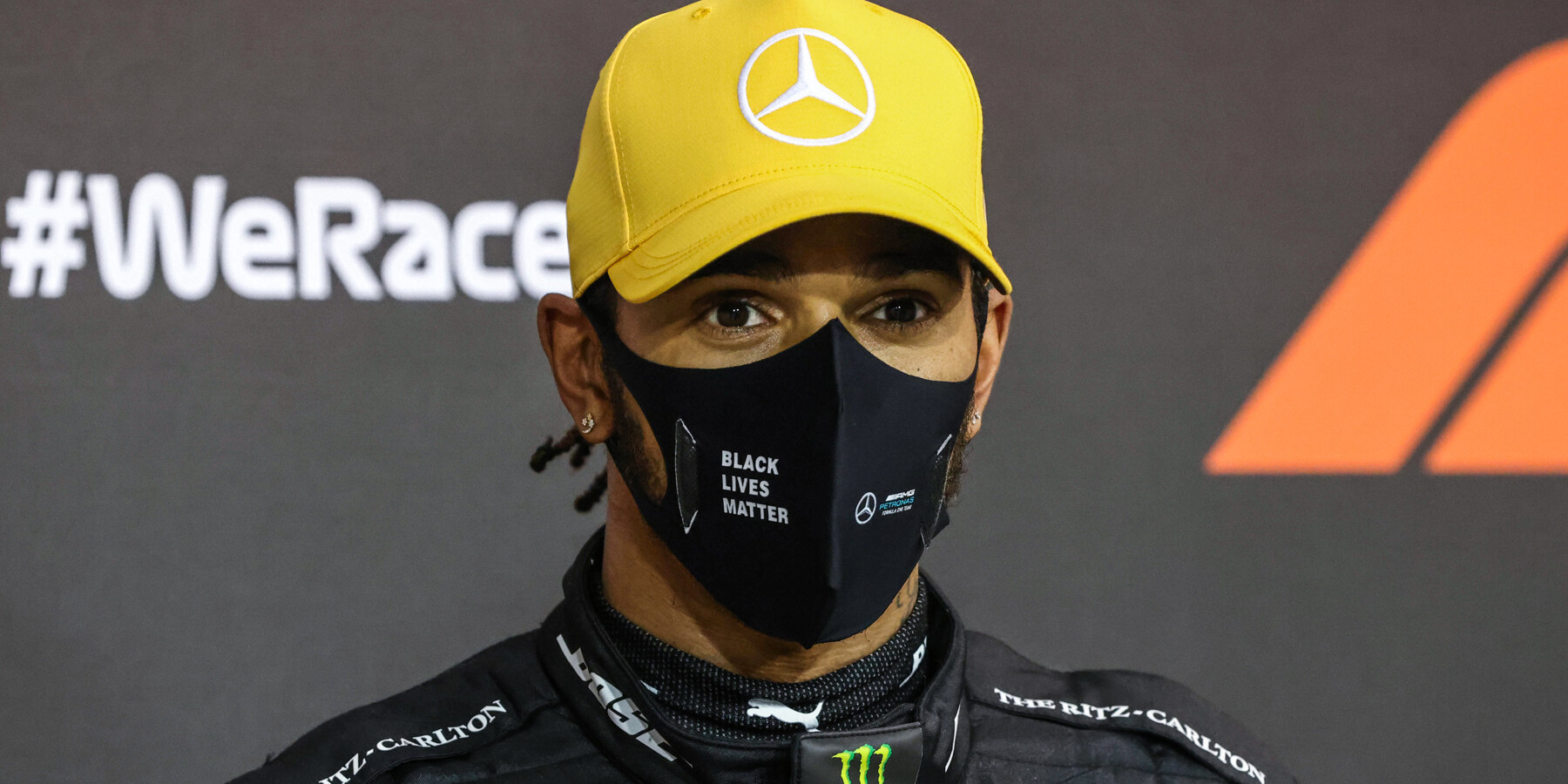 Neuer Vertrag Offiziell Lewis Hamilton Fahrt Auch 2021 Fur Mercedes