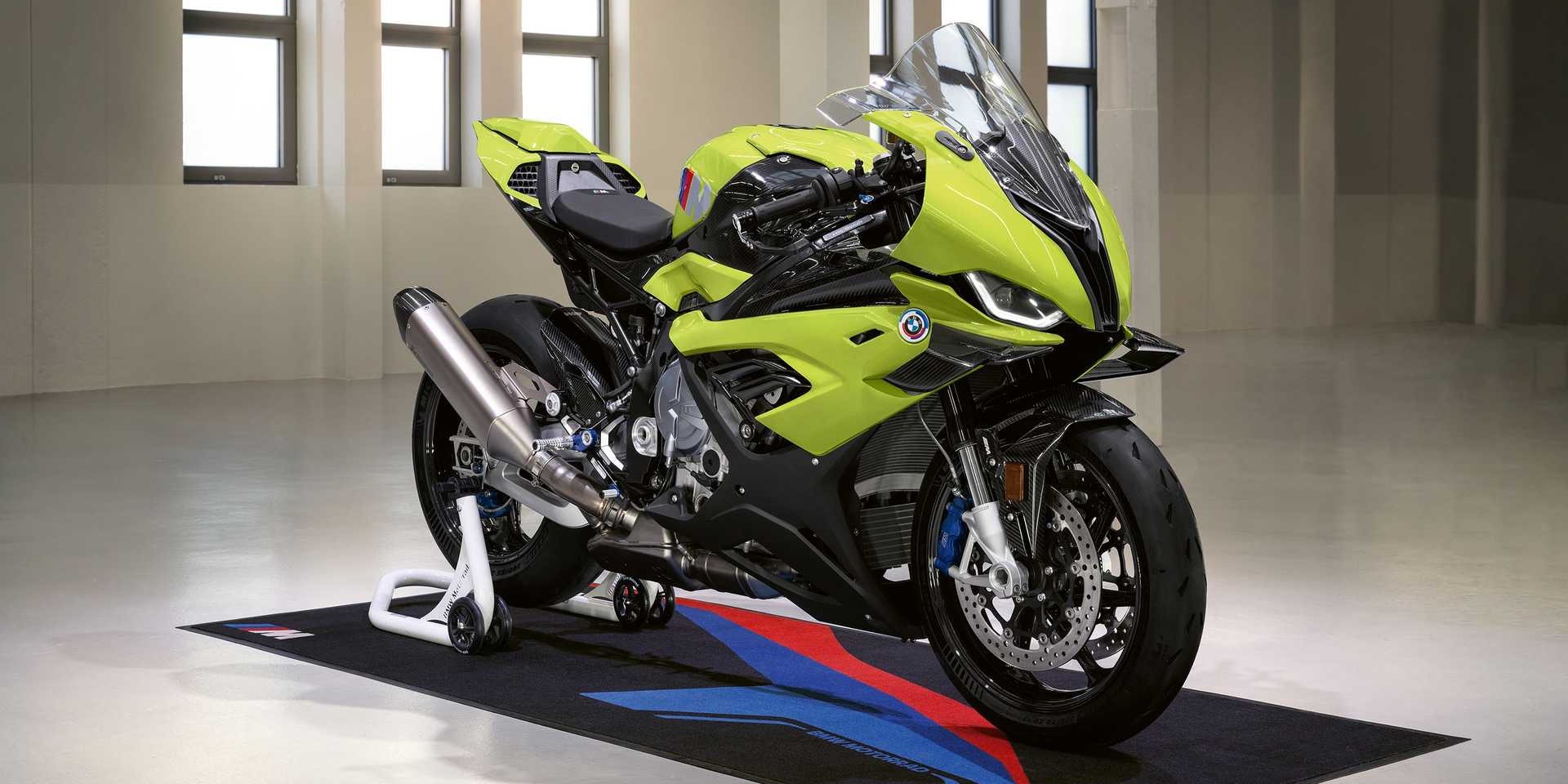 BMW Motorrad bringt M 1000 RR als 50 Years M-Jubiläumsmodell