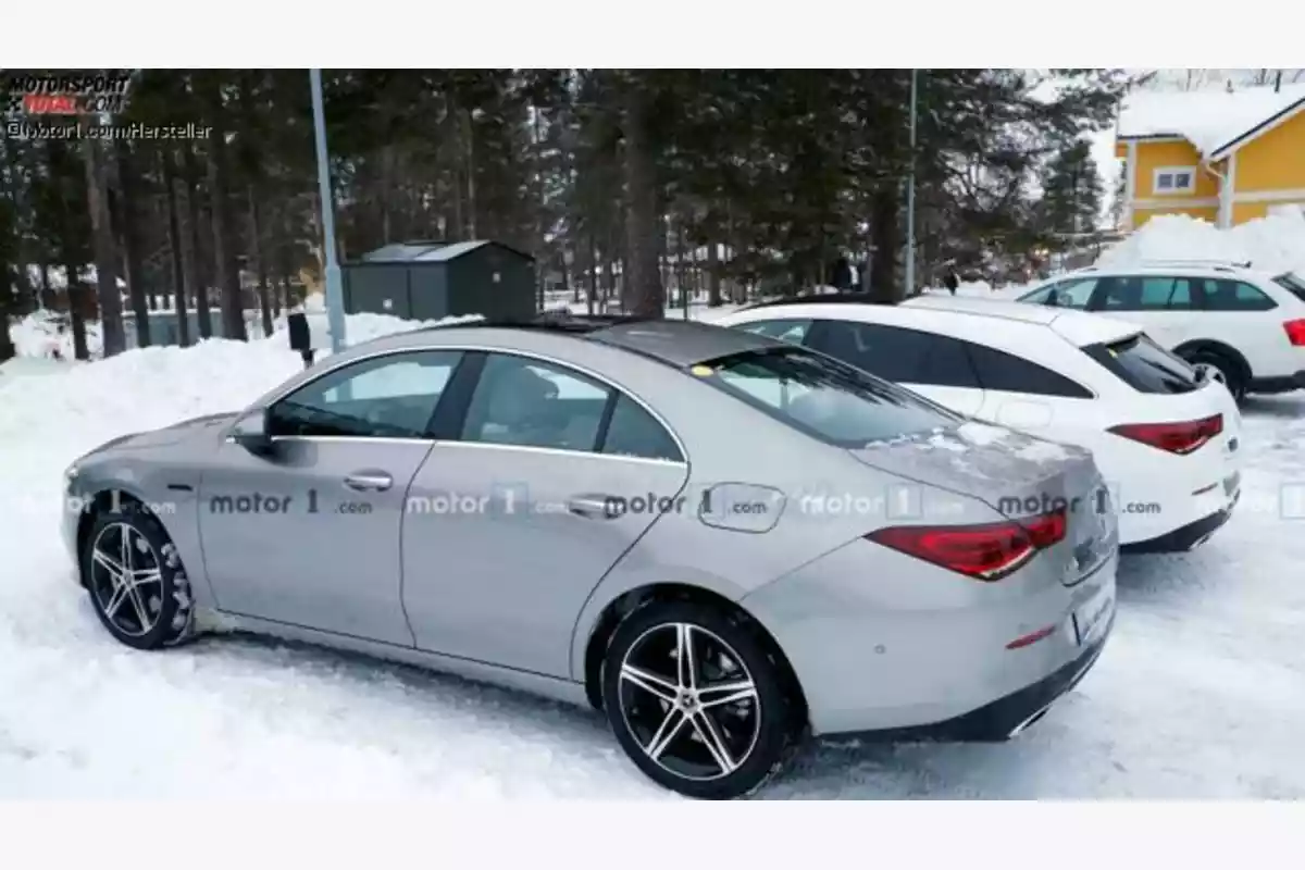 Mercedes CLA Plug-in-Hybrid (2020): Erlkönige bei Kältetests erwischt