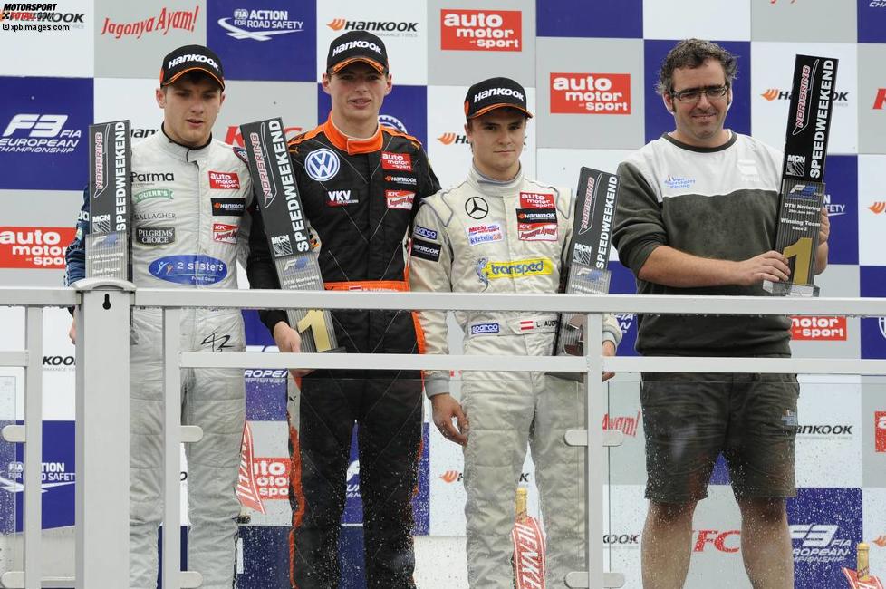 Das Podium von Rennen 2: Jordan King, Sieger Max Verstappen und Lucas Auer