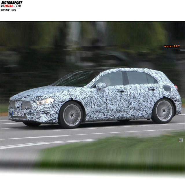 Stiller A-Klasse-Erlkönig: Sehen wir hier einen Mercedes EQA Prototyp?
