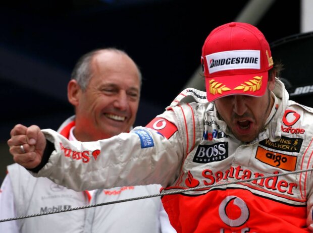 Fernando Alonso, Ron Dennis