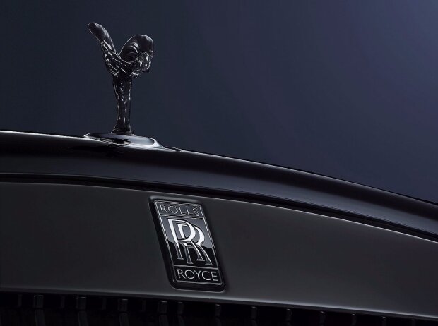 Rolls-Royce Black Badge: Emily sieht schwarz