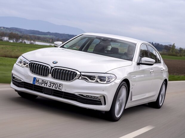 BMW 5er Plug-in-Hybrid 2017: Preis, Reichweite, Verbrauch Daten