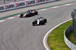 Sergei Sirotkin (Williams) und Romain Grosjean (Haas) 