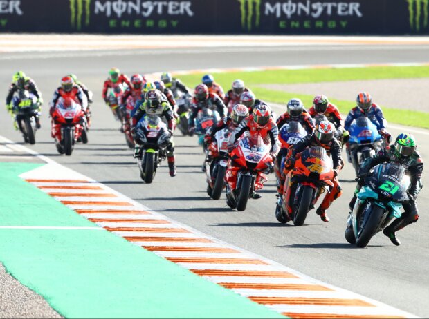 Titel-Bild zur News: MotoGP Start in Valencia