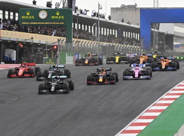 Formel 1 gibt Startzeiten für Rennen der Saison 2021 bekannt