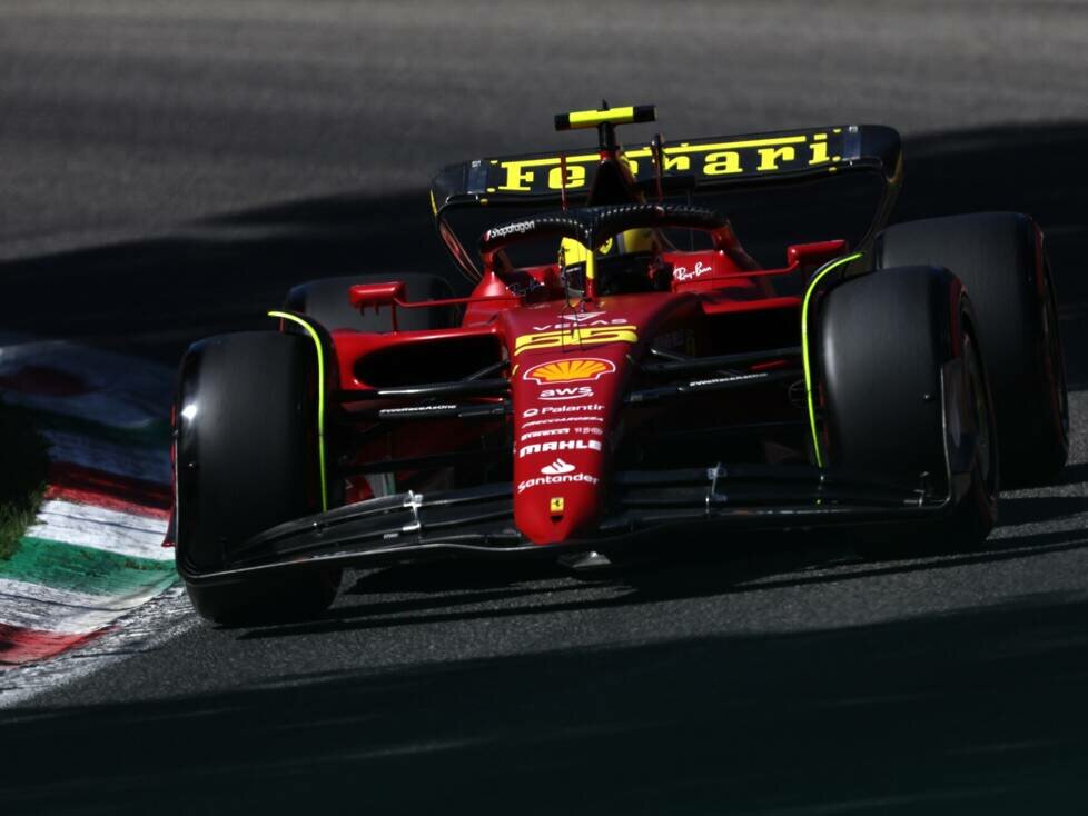 Carlos Sainz im Ferrari F1-75 im Qualifying in Monza 2022