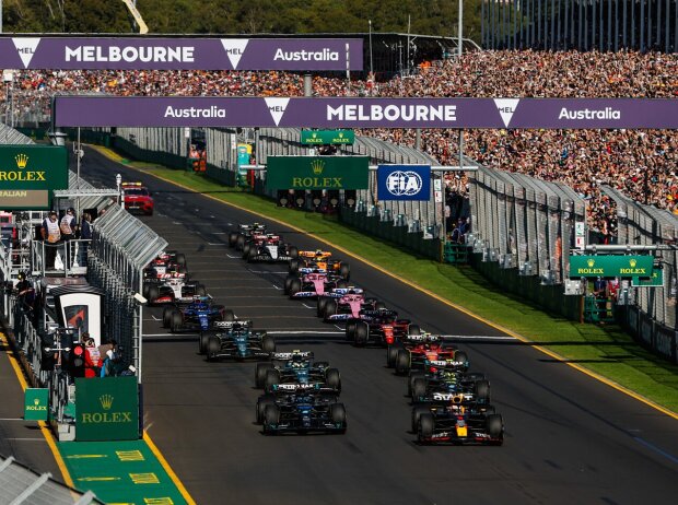 Titel-Bild zur News: Start zum Formel-1-Rennen in Australien 2023