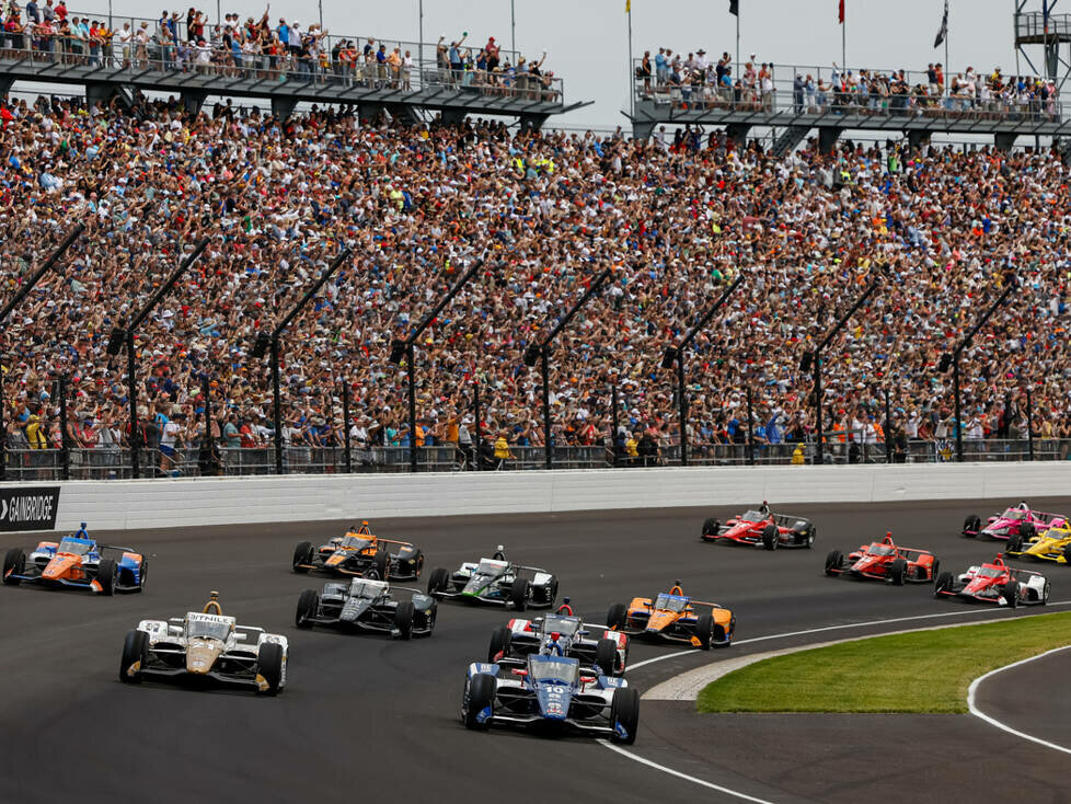 Start zum Indy 500 der IndyCar-Saison 2023: Alex Palou führt