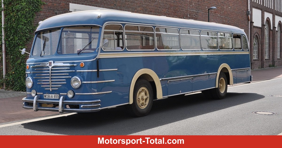 VW Autostadt Wolfsburg: Alter Büssing-Werksbus kehrt heim