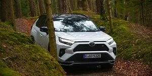 Bild zum Inhalt: Toyota RAV4 GR Sport im Dauertest: Mehr als nur Show?